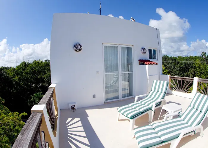 Hotel Mango 3*